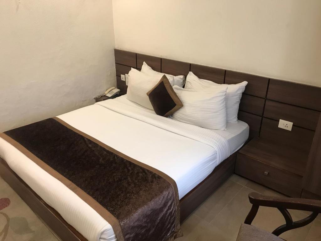 Hotel City Square Hisār Exterior foto